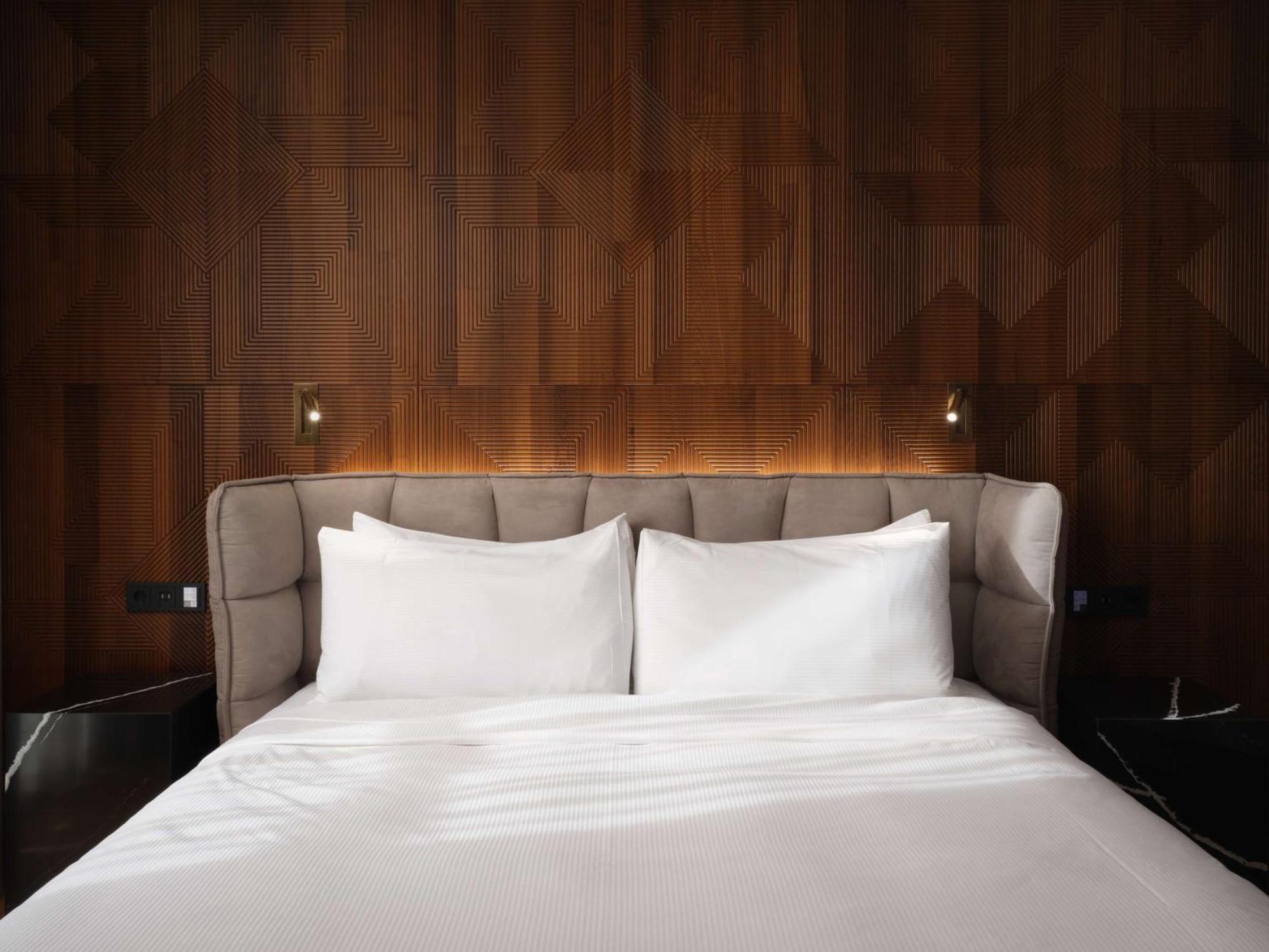Iceland Parliament Hotel, Curio Collection By Hilton Hotel Reiquiavique